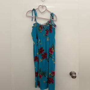Hawaiian dress, fits 8-10